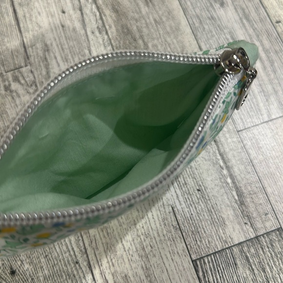 Chic Jem blue green Floral coin Pouch - Picture 4 of 4